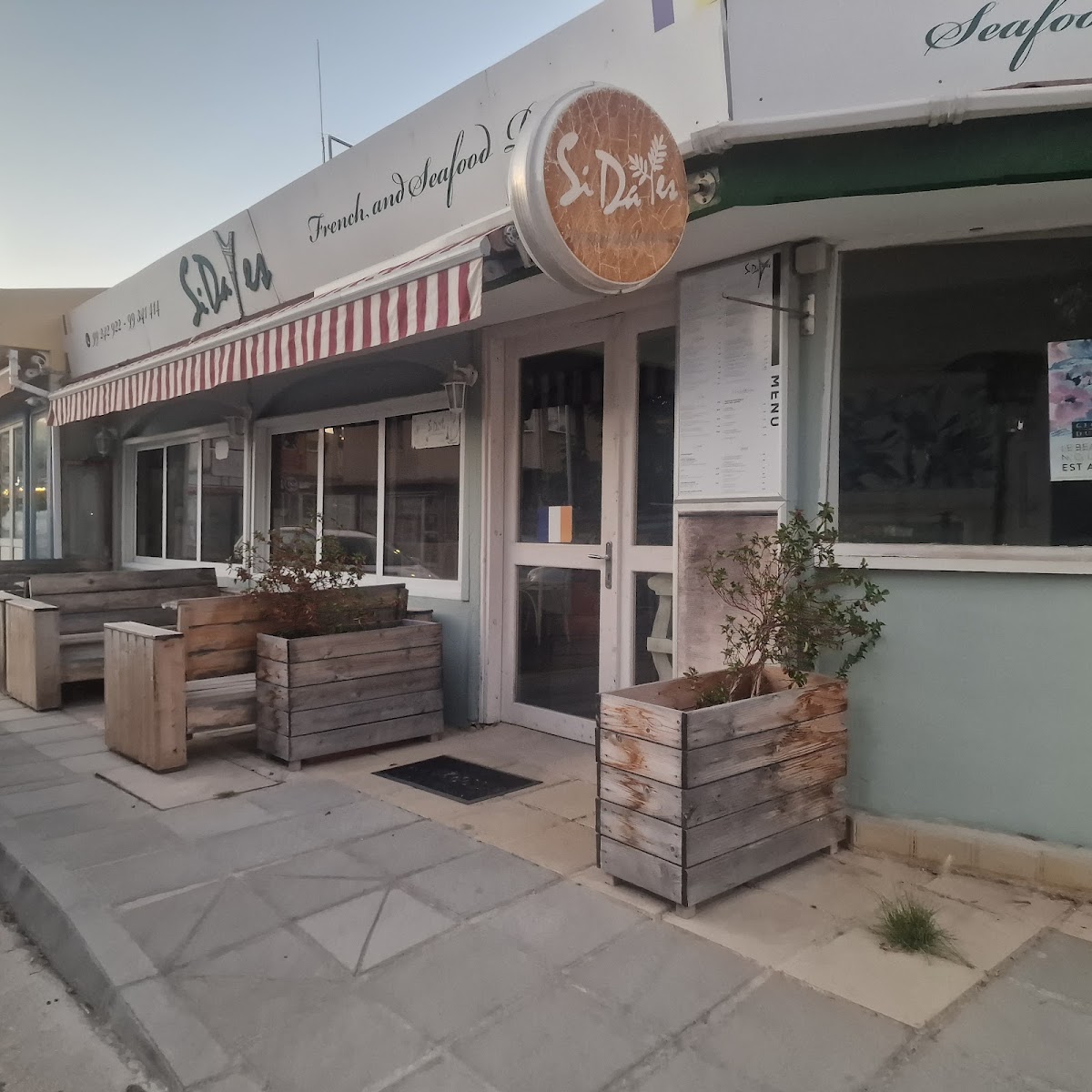 Sidayes French & Fresh Seafood Restaurant